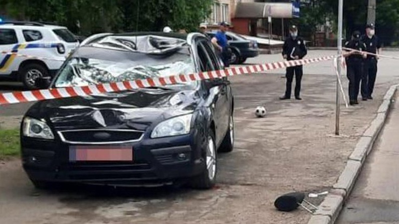 У лікарні помер школяр, якого з братом та батьком збили на переході в Луцьку