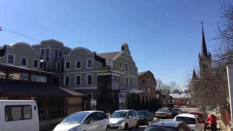 Будівлю в історичній частині Луцька продають за майже 4 млн доларів. ФОТО