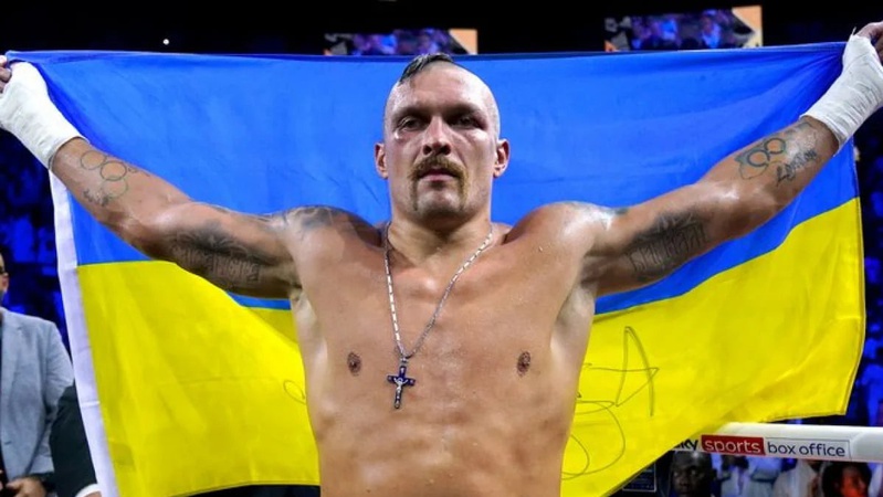 Усик відмовився від пояса IBF у надважкій вазі: деталі