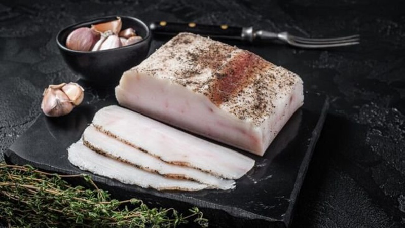 Волинянка відсидить понад 5 років через крадіжку сала