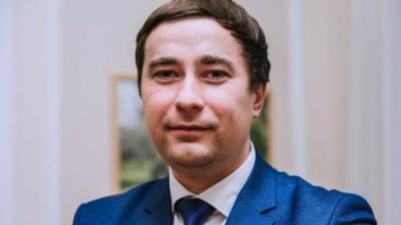 Роман Лещенко. Портрет врятованого міністра