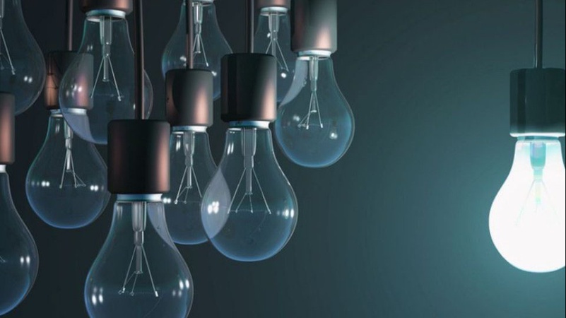 По всій Україні – аварійні відключення світла