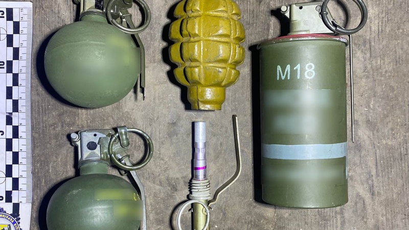 26-річний ковельчан зберігав вдома пакет з гранатами