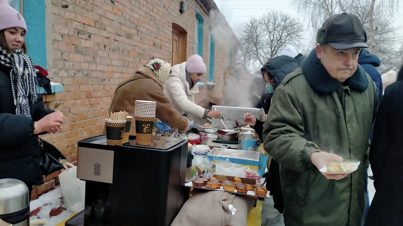 На благодійному ярмарку на Вишкові в Луцьку зібрали для ЗСУ понад 120 тисяч гривень і 270 євро