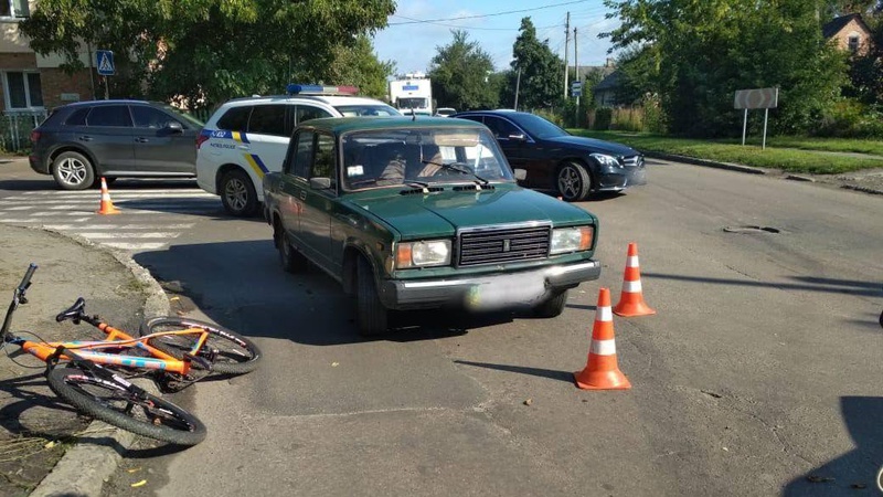 У Камені-Каширському водій ВАЗ збив 52-річного велосипедиста