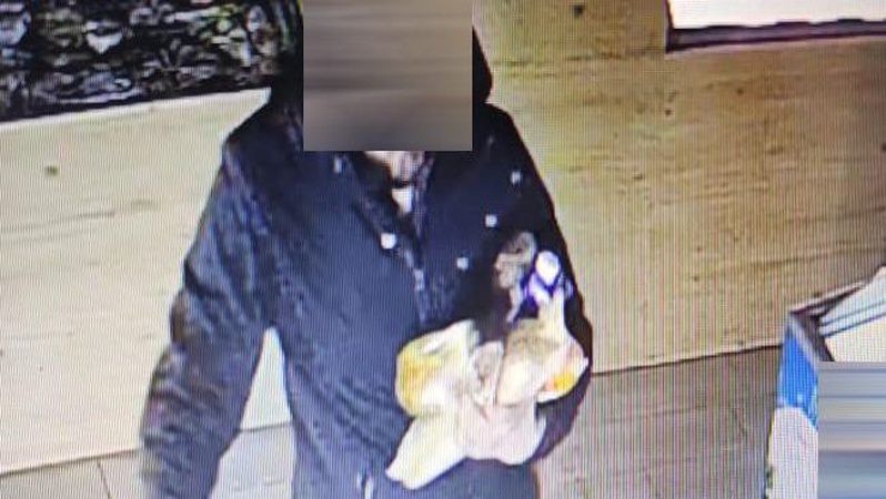 У Ковелі 23-річний хлопець обікрав продуктовий магазин