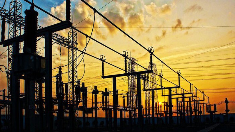 «Укренерго» повідомило, коли стабілізують постраждалу від ударів енергосистему