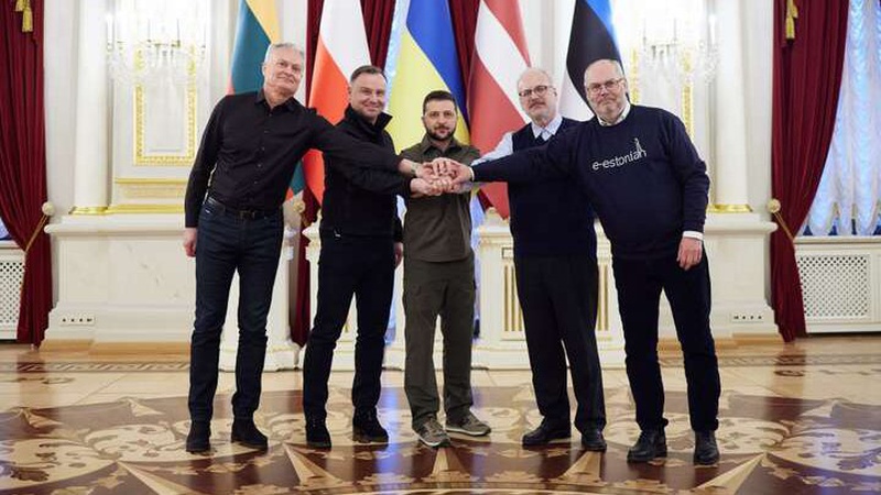 «Це не війна, це тероризм»: Дуда шокований руйнуваннями та вбивствами в Україні