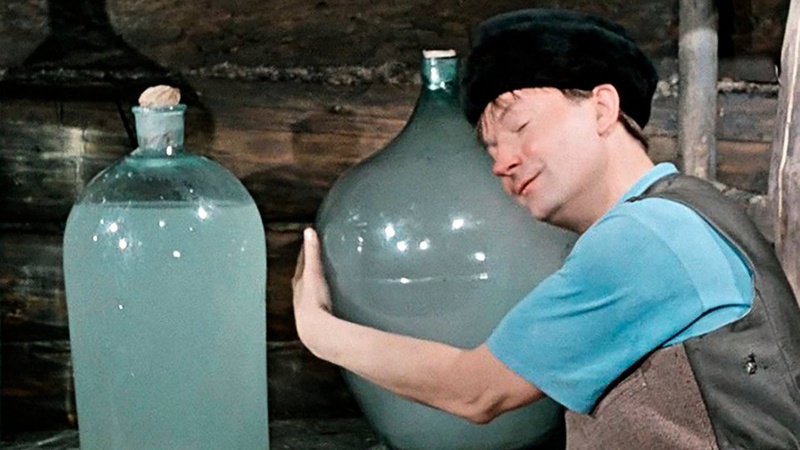 У Рожищі жінка продавала самогон