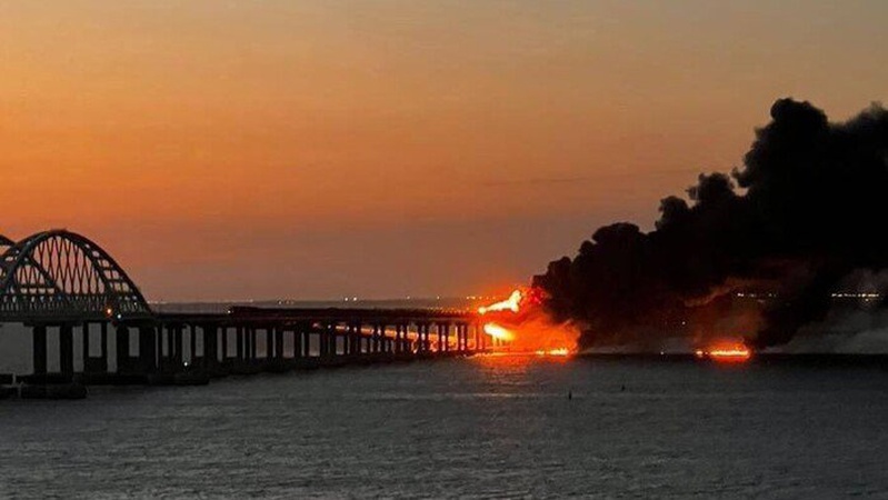 Вибух на Кримському мосту: «Південь» звернувся до українців із попередженням