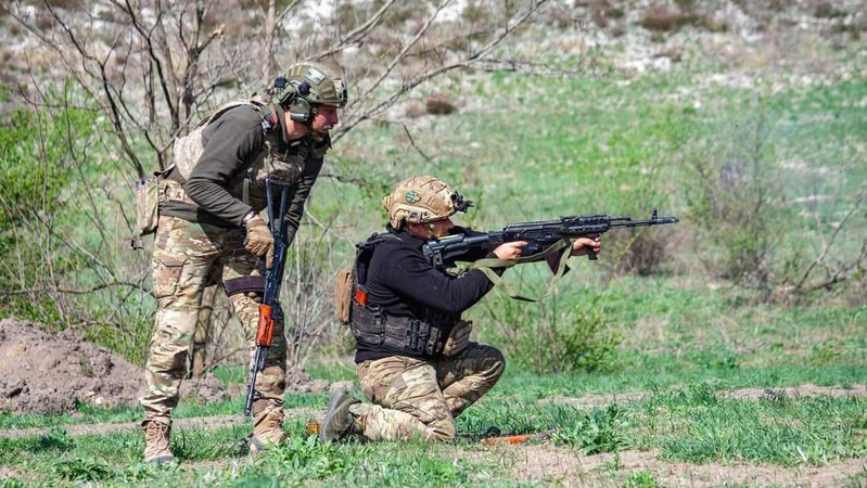 Окупанти значно зменшили кількість атак на Бахмутському напрямку, – Генштаб