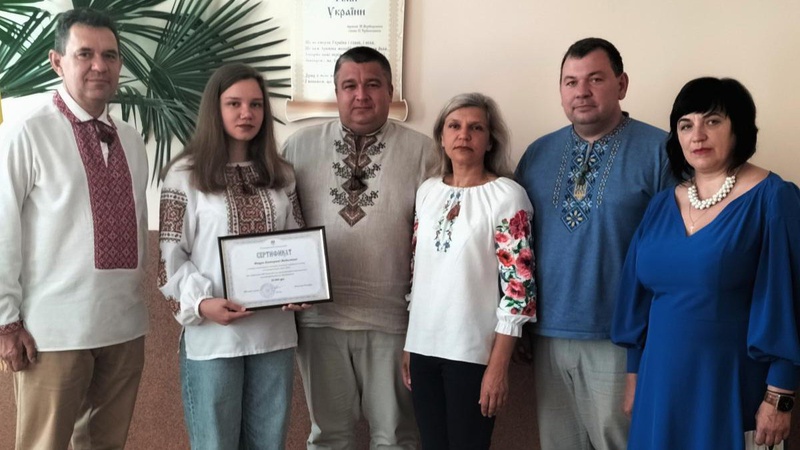 На Волині школярка склала НМТ на 600 балів і отримала грошову винагороду