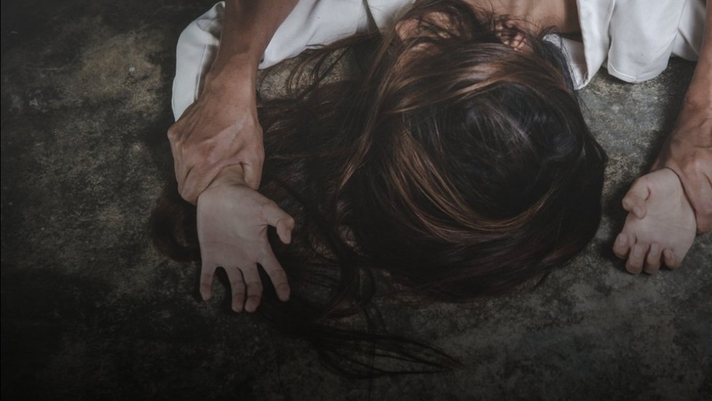 Волинянин 10 років ґвалтував свою малолітню доньку