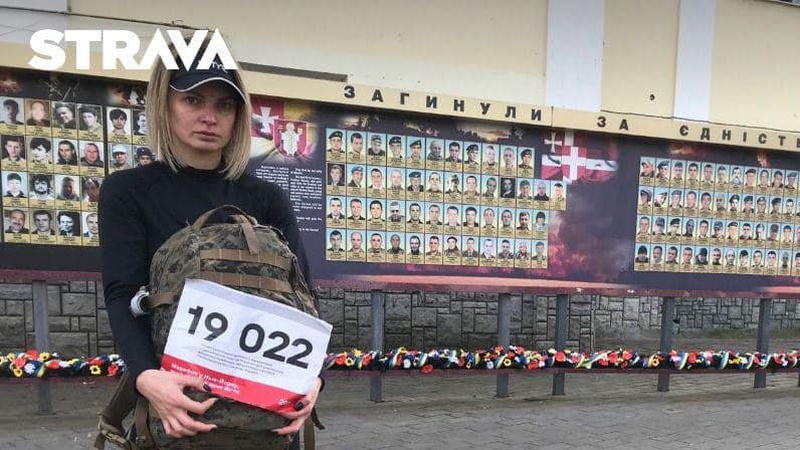 Подружжя з Луцька пробігло нью-йоркський марафон