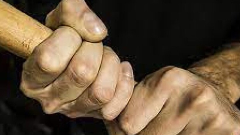 Волинян побив палицею товариша - той у реанімації