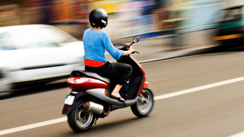 В Луцьку переслідували та затримали п’яного водія мопеда