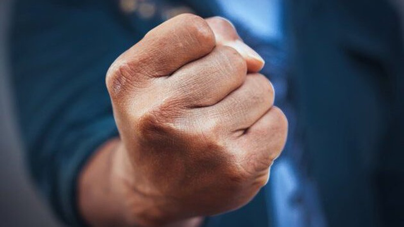 У Луцькому районі затримали 38-річного чоловіка, який до смерті побив свого односельця