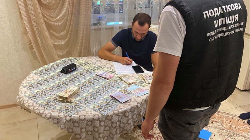 У Ковелі «накрили» склади з фальсифікованою горілкою і цигарками на 750 тисяч