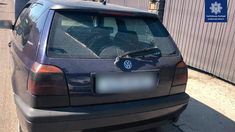 У Луцьку водій їздив із підробленими документами