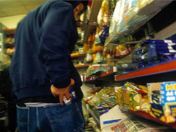 У волинянина з камери схову вкрали особисті речі