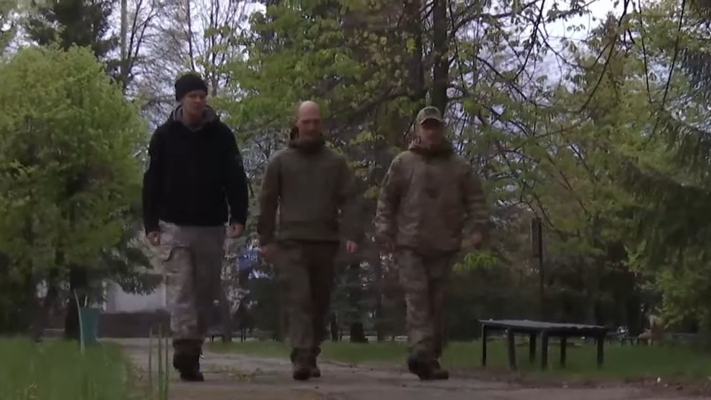 Досі не звикли до тиші: бійці, які повернувшись на Волинь із Бахмута, розповіли про пережите