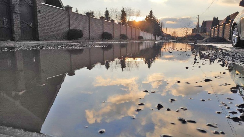 У селі під Луцьком скаржаться на проблемну дорогу на одній з вулиць