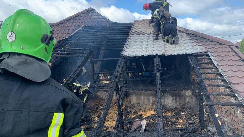 У Ковелі горів дах житлового будинку
