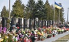 Як просувається підготовка до Провідної неділі на волинських кладовищах?
