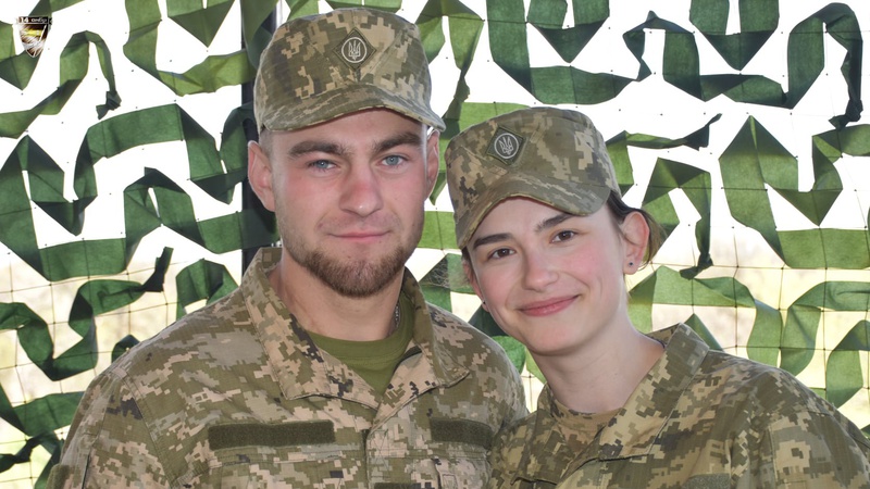 У Луцькому замку побралися військові з волинської бригади