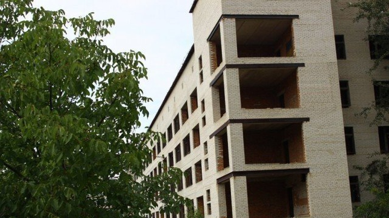 На Волині за майже мільйон продають недобудований корпус лікарні