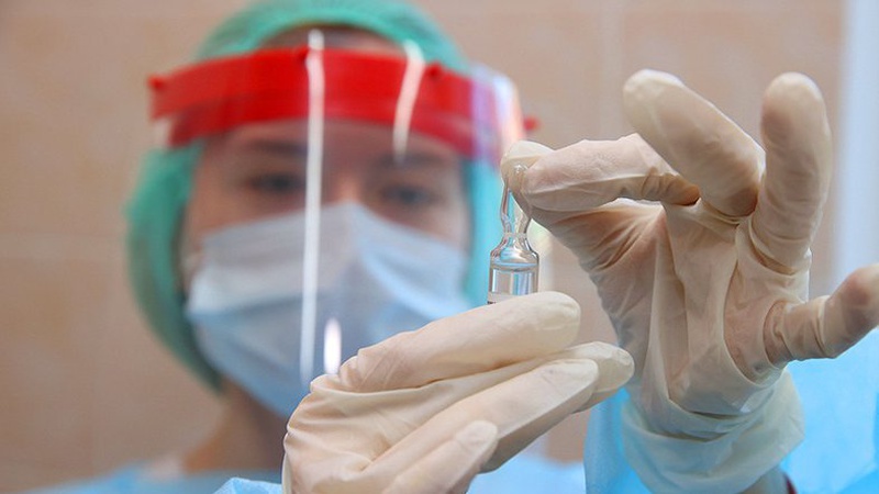 В Україні за добу зафіксували 24 508 випадок коронавірусу, на Волині – 395