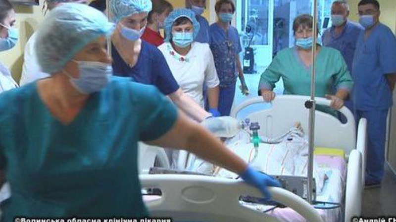 Померла, подарувавши життя двом людям: у Луцьку провели першу трупну трансплантацію. ВІДЕО