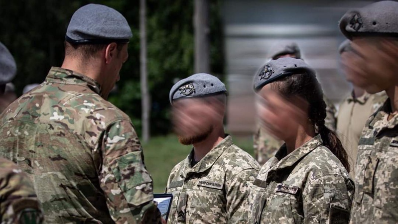 Перша жінка-військовослужбовець пройшла спецкурс виживання ССО України. ФОТО