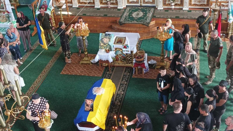 На Волині провели в останню дорогу загиблого воїна ОЗСП «Любарт». ФОТО