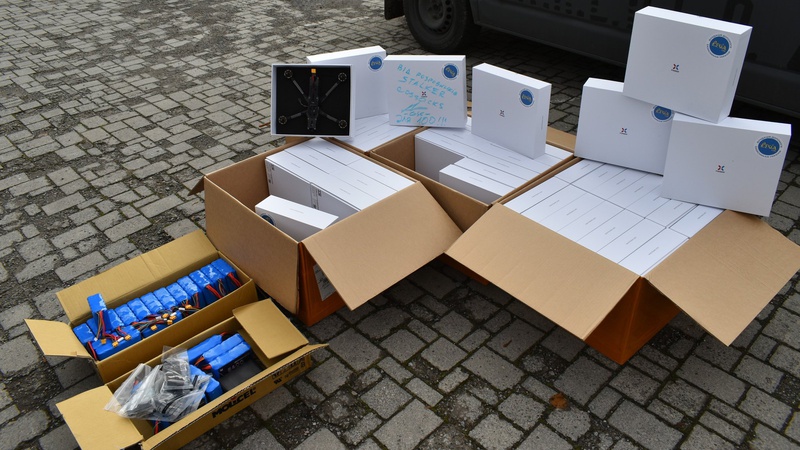 Бійцям волинської бригади передали 50 дронів