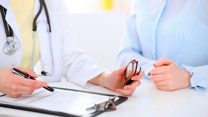 Волинянка, яка робила липові документи про негативний тест на коронавірус, постане перед судом