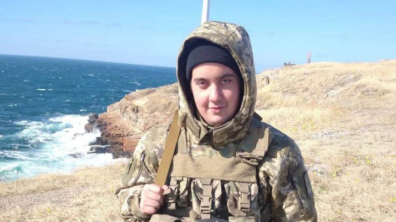 Автор фрази про «русскій корабль» з острова Зміїний розказав про російський полон