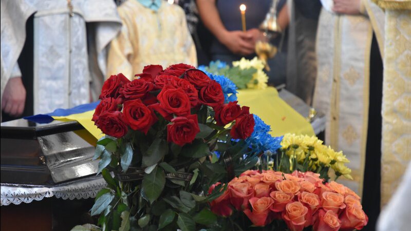 У Заборолі попрощалися із загиблим Героєм Віктором Демчуром