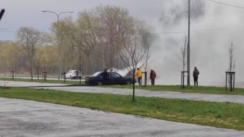 У волинянина на ходу загорівся автомобіль. ВІДЕО