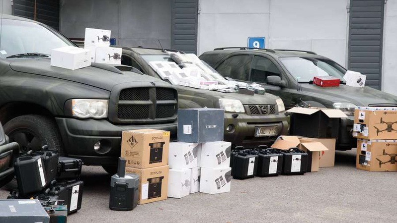 Лучани передали допомогу на фронт