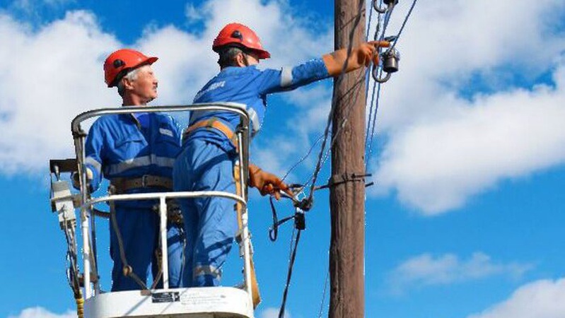 Відключення електрики: Шмигаль повідомив оптимістичні новини