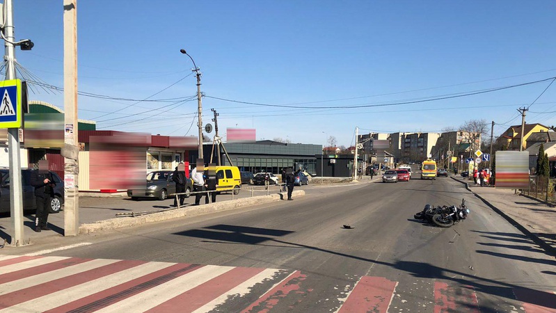 На Волині – подвійна ДТП з мотоциклістами: є травмовані