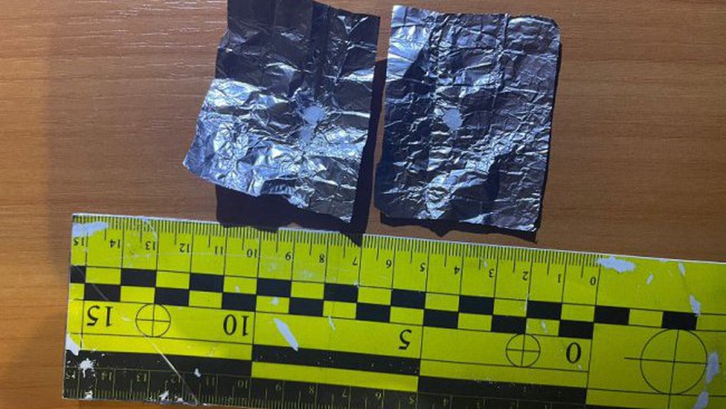 Збував психотропи на подвір’ї школи: волинянина учетверте судитимуть за наркозлочини